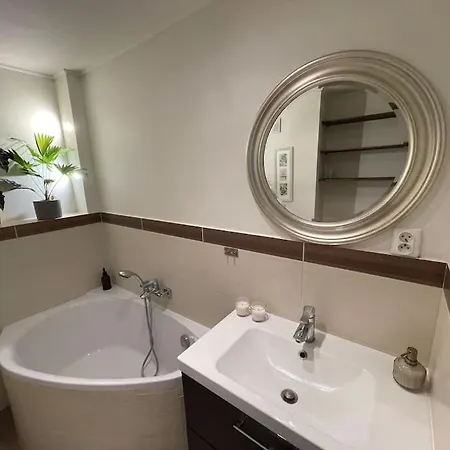 Comfortable Apartment In Warsaw Bielany Exterior photo